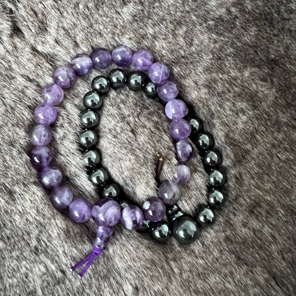 Elegant Purple and Black Beaded Bracelet Set
